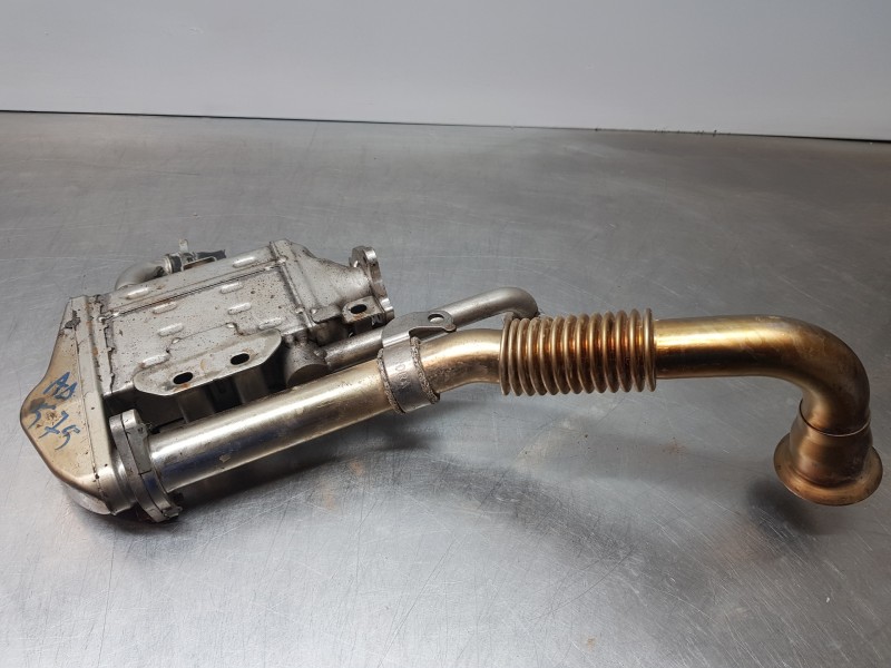 Recambio de enfriador egr para mercedes clase a (w177) 200 d referencia OEM IAM A6541402901 A6541401060 