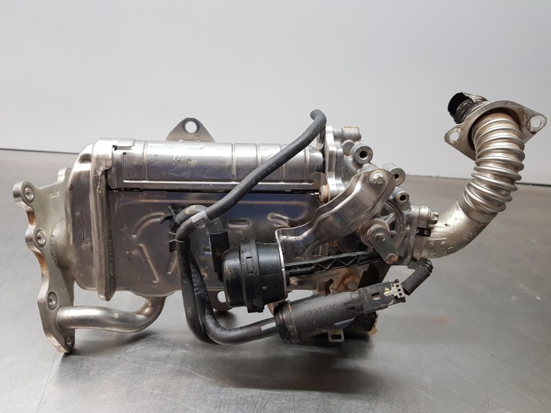 Recambio de enfriador egr para mercedes clase a (w177) 200 d referencia OEM IAM A6541403301  