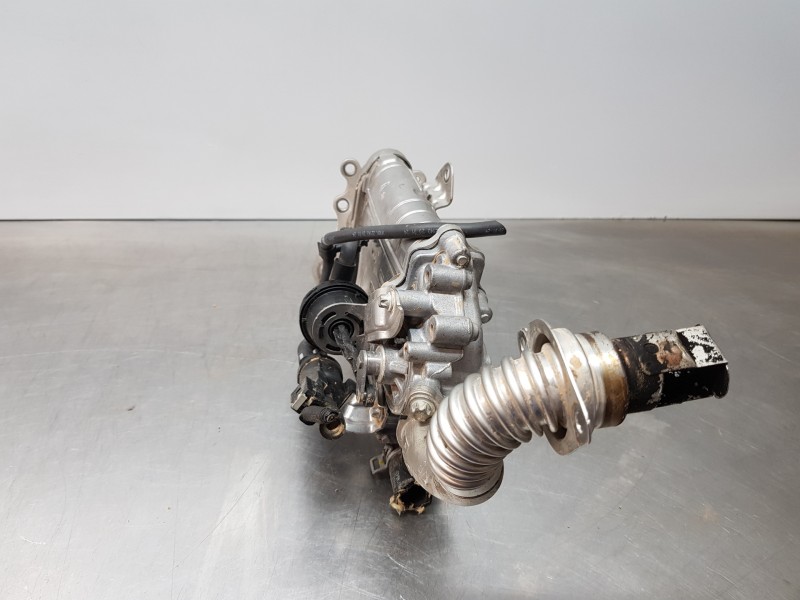 Recambio de enfriador egr para mercedes clase a (w177) 200 d referencia OEM IAM A6541403301  