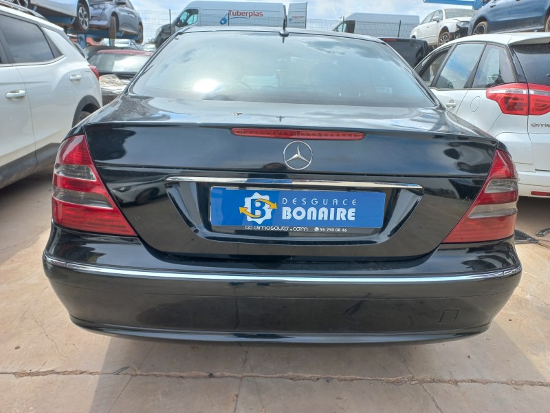 mercedes clase e (w211) berlina del año 2003