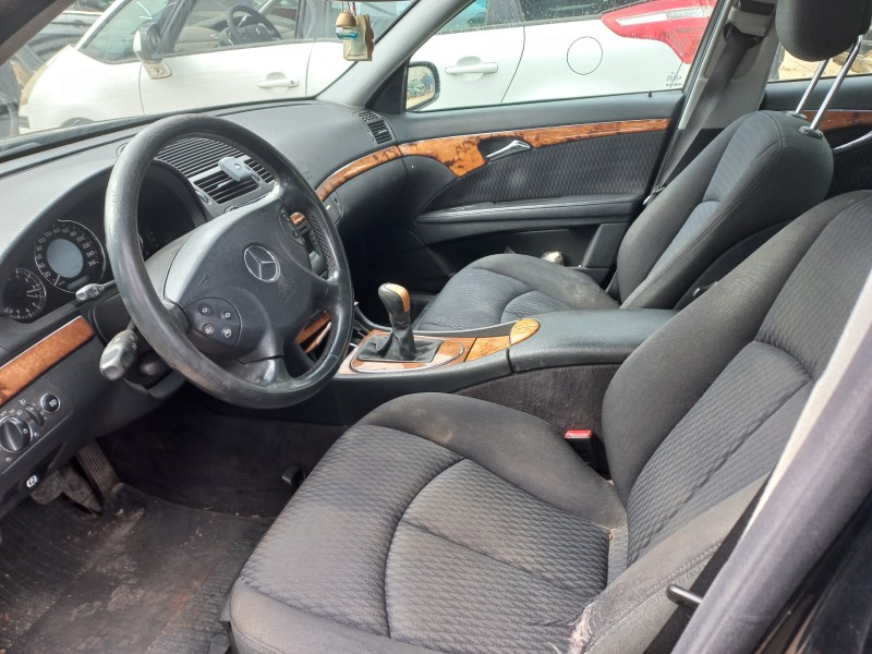 mercedes clase e (w211) berlina del año 2003