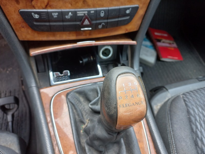 mercedes clase e (w211) berlina del año 2003