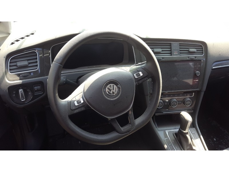 volkswagen golf vii lim. del año 2015
