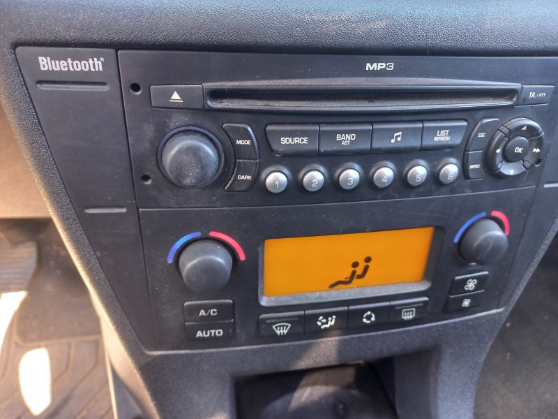 citroen c4 sedan del año 2010