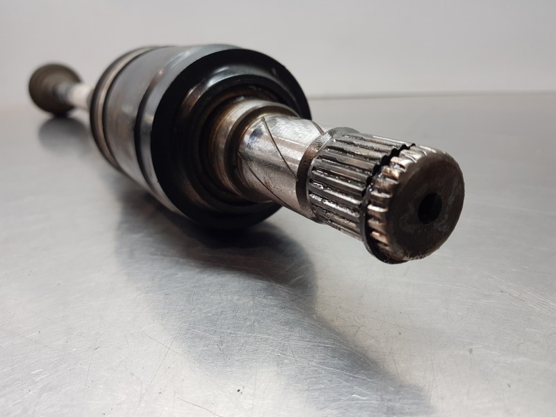 Recambio de transmision trasera derecha para land rover evoque 4x4 referencia OEM IAM LR061904 BJ324B402AC 