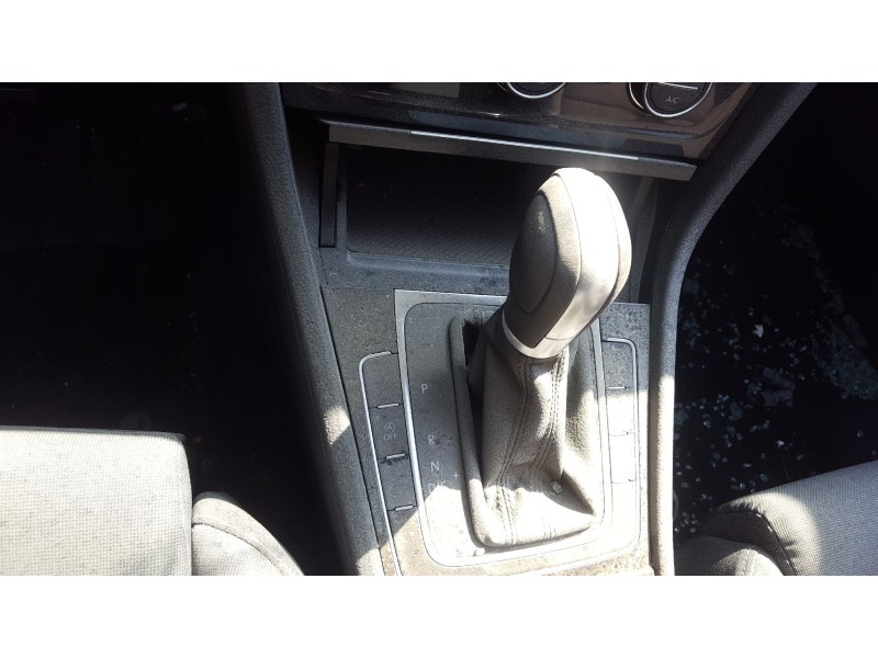 volkswagen golf vii lim. del año 2015