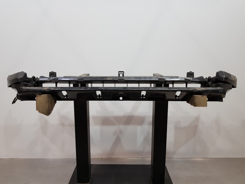 Recambio de travesaño superior para land rover evoque 4x4 referencia OEM IAM LR094157 GJ3217C844AA 