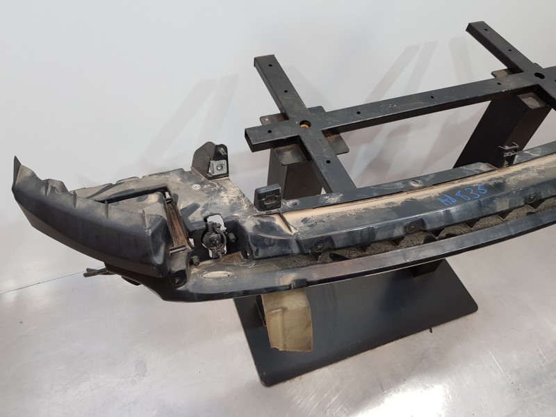 Recambio de travesaño superior para land rover evoque 4x4 referencia OEM IAM LR094157 GJ3217C844AA 