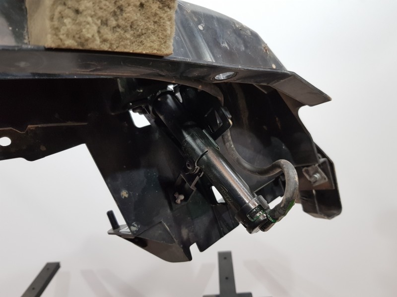 Recambio de travesaño superior para land rover evoque 4x4 referencia OEM IAM LR094157 GJ3217C844AA 