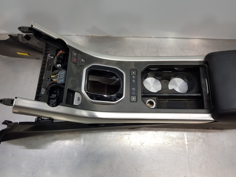 Recambio de apoyabrazos central para land rover evoque 4x4 referencia OEM IAM LR102212 EJ32045C74BF8PVJ LR071508