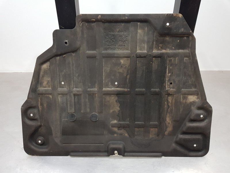 Recambio de cubrecarter para land rover evoque 4x4 referencia OEM IAM LR104028 HJ326B629AD 