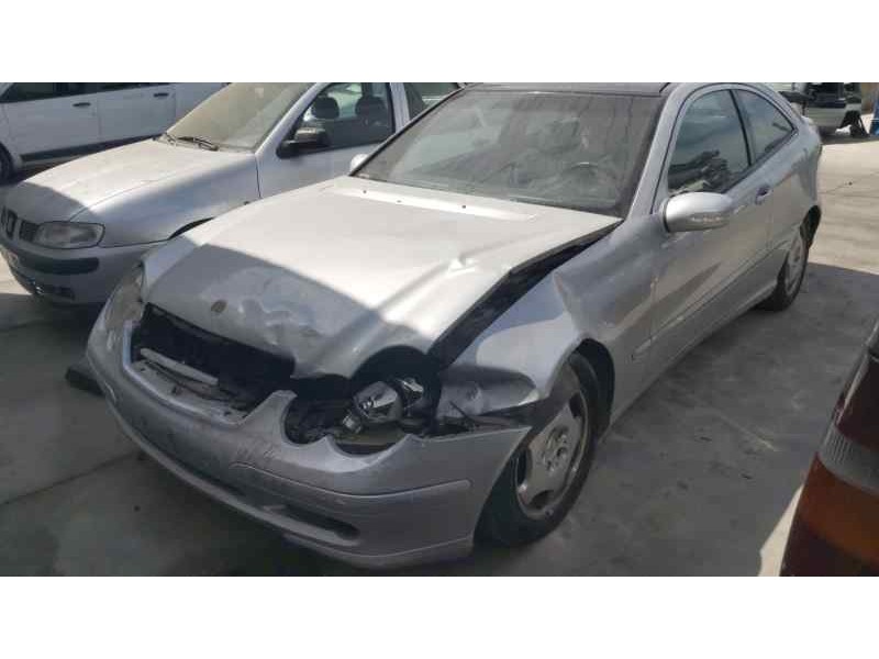 mercedes clase c (w203) sportcoupe del año 2004