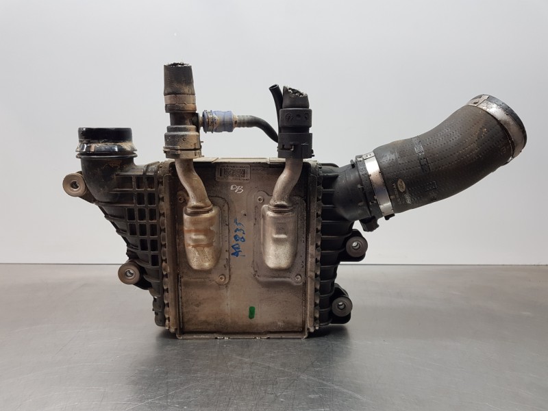 Recambio de intercooler para land rover evoque 4x4 referencia OEM IAM LR095900 GJ329L440AD 