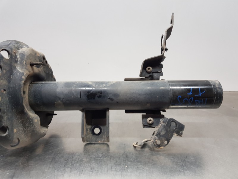 Recambio de amortiguador trasero izquierdo para land rover evoque 4x4 referencia OEM IAM LR044681 BJ3218K004AE 