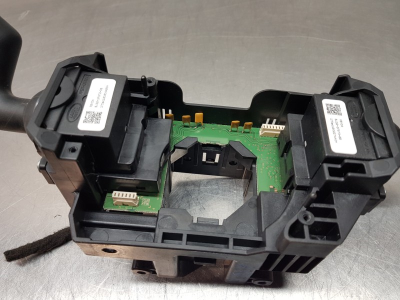 Recambio de mando multifuncion para land rover evoque 4x4 referencia OEM IAM DPLA13N064RB  