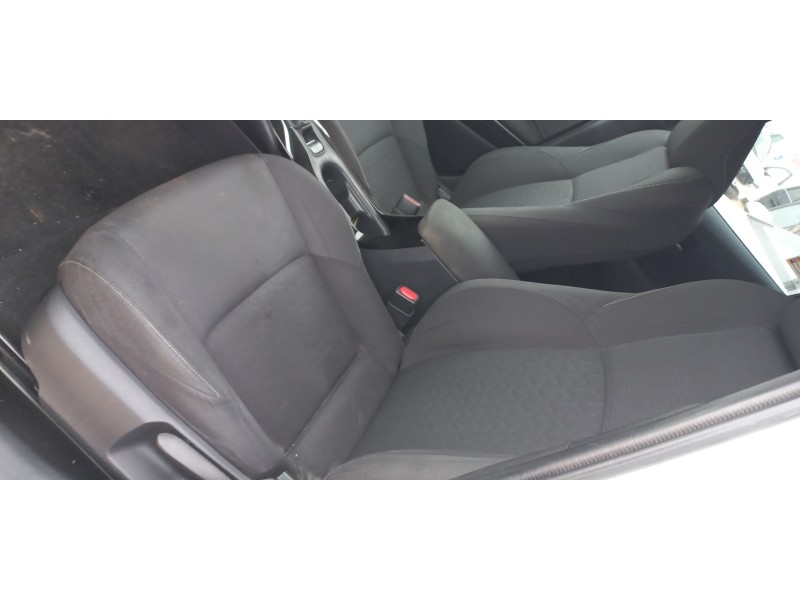 toyota corolla touring sports (e21) del año 2020