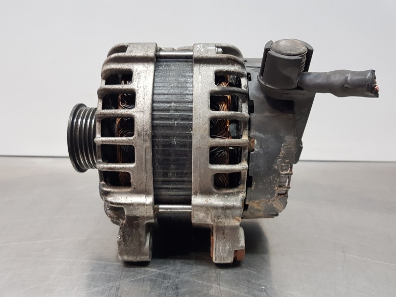 Recambio de alternador para land rover evoque 4x4 referencia OEM IAM LR079255 0125812068 GX7310300CE