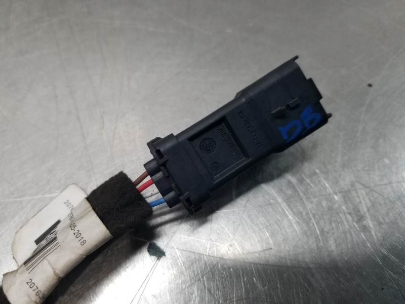 Recambio de sensor de aparcamiento para citroen c4 grand picasso spacetourer referencia OEM IAM 9801706680  