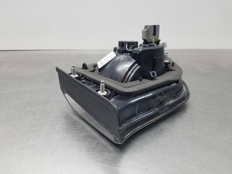 Recambio de piloto trasero derecho interior para jeep compass ii multiair referencia OEM IAM 55112684AB 55112684AA P55112684AB