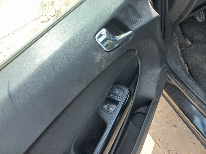 opel corsa d del año 2008