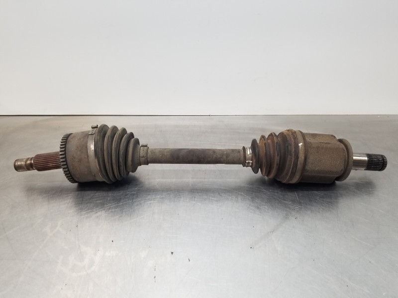 Recambio de transmision delantera izquierda para land rover range rover sport ls referencia OEM IAM LR072069 5H227A684DC 