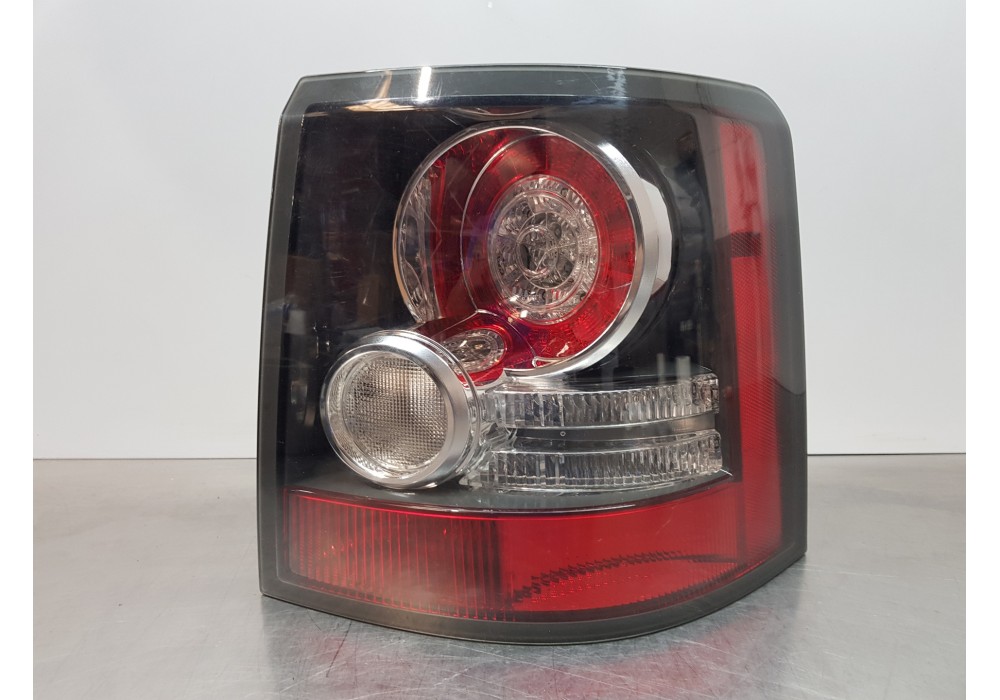 Recambio de piloto trasero derecho para land rover range rover sport ls referencia OEM IAM LR036155 AH3213404BD AH3213404BC