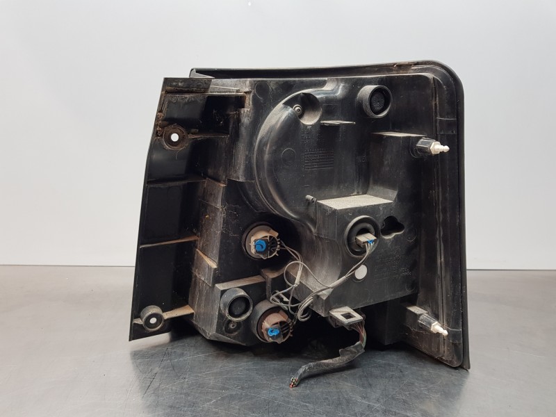 Recambio de piloto trasero izquierdo para land rover range rover sport ls referencia OEM IAM LR036162 AH3213405BD AH3213405BC