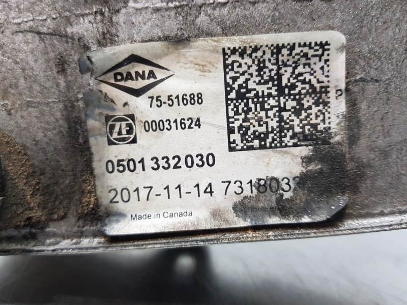 Recambio de radiador caja cambios para land rover evoque 4x4 referencia OEM IAM LR086284 0501332030 GJ327A095AA