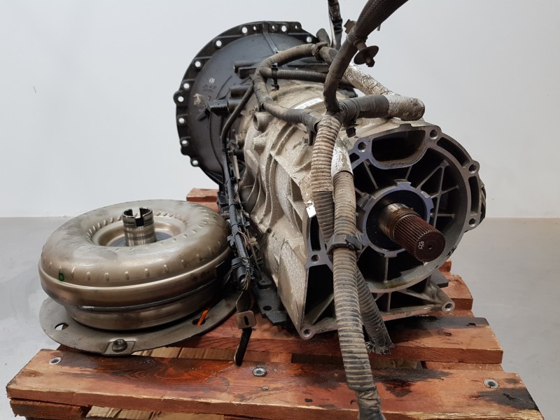 Recambio de caja cambios para land rover range rover sport ls referencia OEM IAM LR042869 AH427000GB 6HP28