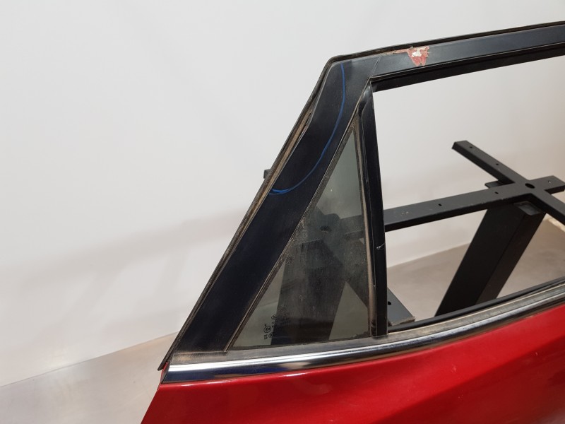 Recambio de puerta trasera derecha para kia stonic (ybcuv) eco dynamic referencia OEM IAM 77004H8400  