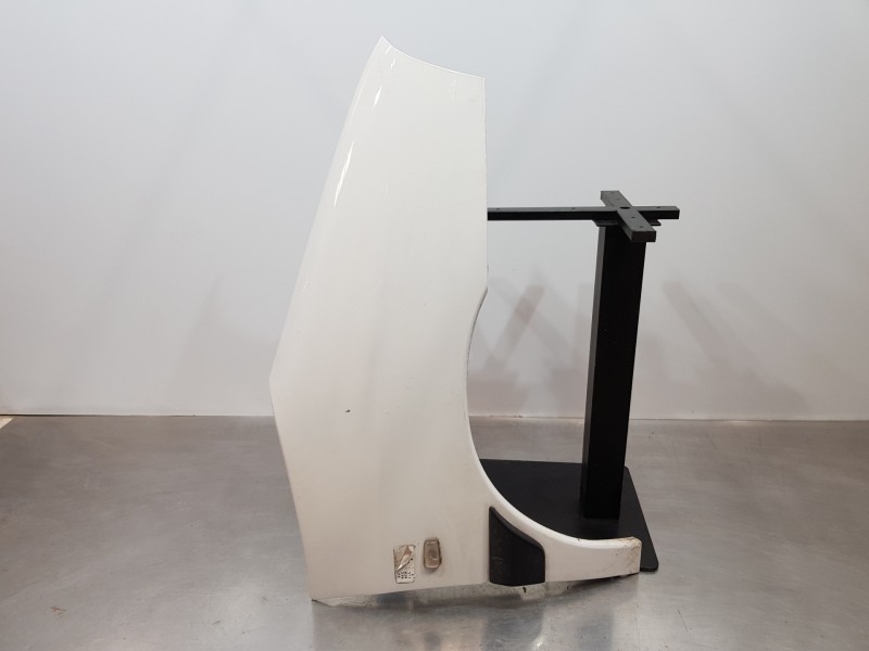 Recambio de aleta delantera derecha para citroen jumpy furgón referencia OEM IAM 7841R8  