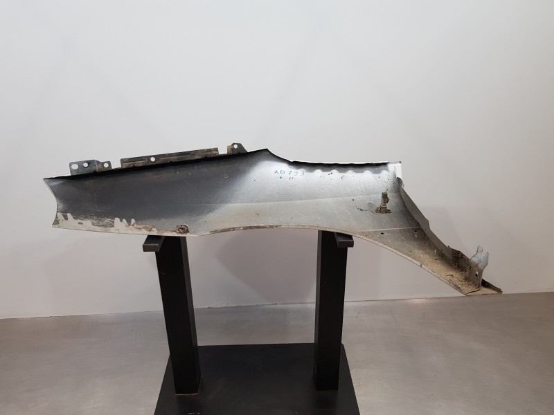 Recambio de aleta delantera derecha para citroen jumpy furgón referencia OEM IAM 7841R8  