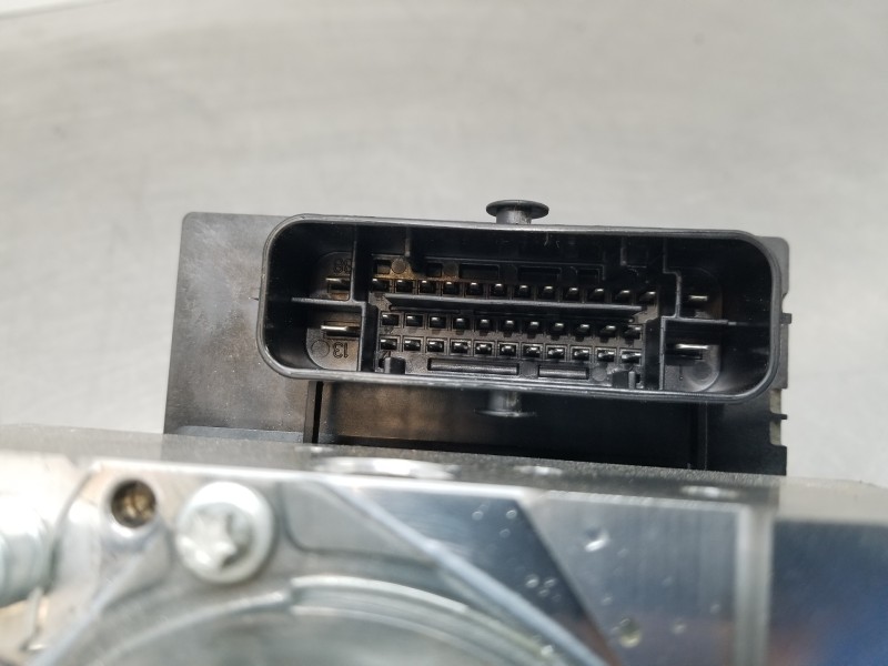 Recambio de abs para land rover range rover sport ls referencia OEM IAM AH422C405AH 0265235446 0265950780