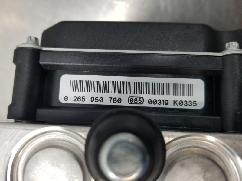 Recambio de abs para land rover range rover sport ls referencia OEM IAM AH422C405AH 0265235446 0265950780