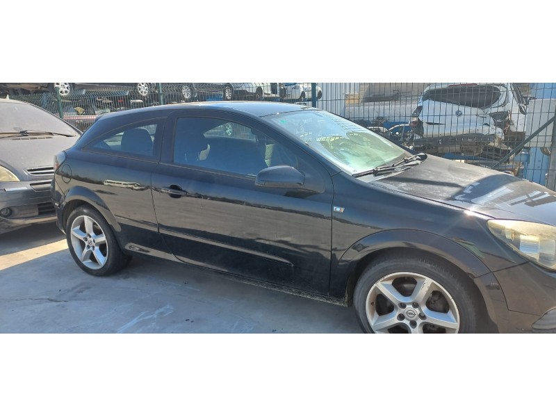 opel astra gtc del año 2006