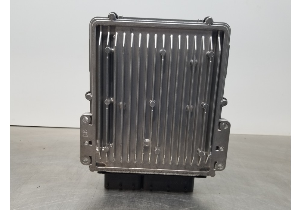 Recambio de centralita motor uce para land rover range rover sport ls referencia OEM IAM 9X2Q12A650P 0281014671 