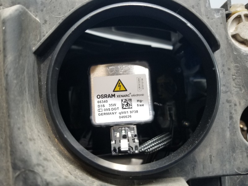 Recambio de faro izquierdo para land rover range rover sport ls referencia OEM IAM LR015092 AH3213W030HC LR014114