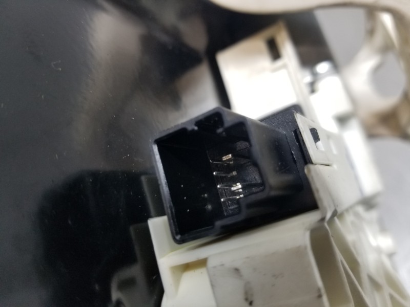 Recambio de elevalunas delantero izquierdo para land rover range rover sport ls referencia OEM IAM LR052110 AH2223201AC LR015451