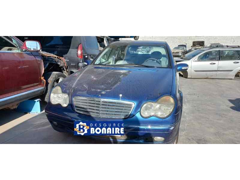 mercedes clase c (w203) berlina del año 2002