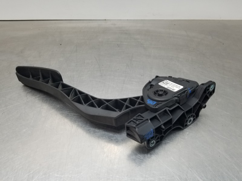 Recambio de potenciometro pedal para land rover range rover sport ls referencia OEM IAM LR013580 AH229F836AA 