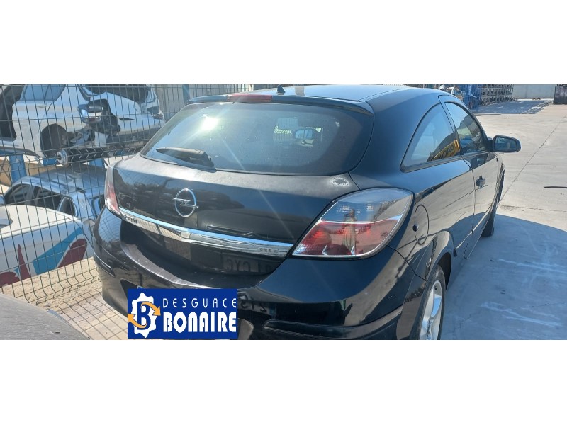 opel astra gtc del año 2006