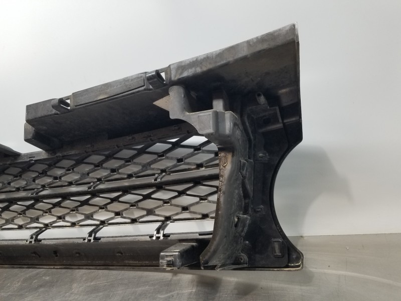 Recambio de rejilla delantera para land rover range rover sport ls referencia OEM IAM LR020925 AH328138AD8YGW 