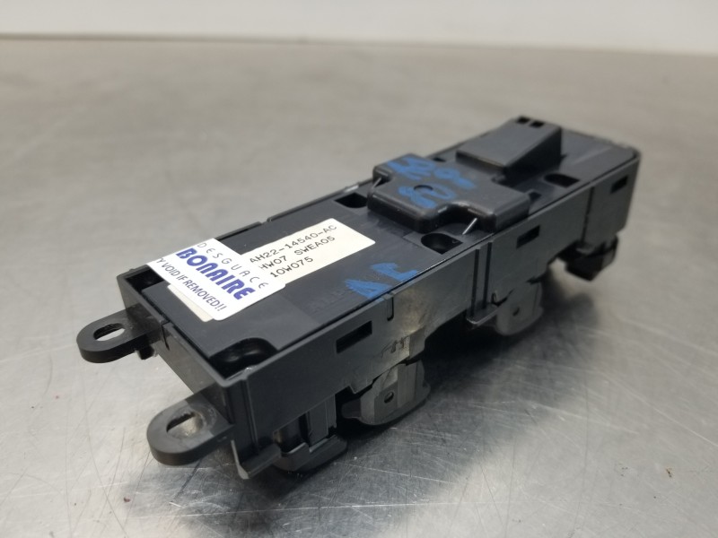 Recambio de mando elevalunas delantero izquierdo para land rover range rover sport ls referencia OEM IAM LR013883 AH2214540AC 