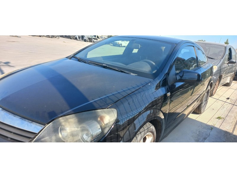 opel astra gtc del año 2006