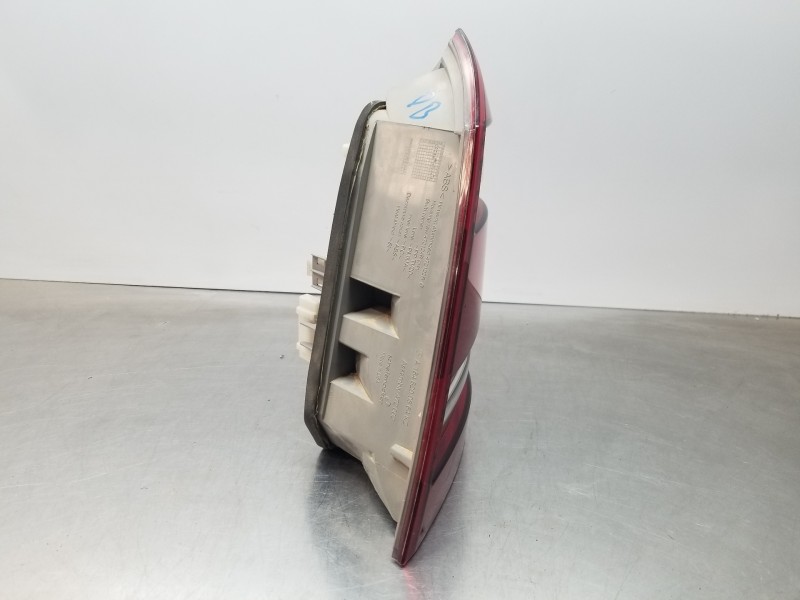 Recambio de piloto trasero derecho para mercedes clase gl (x164) 4-matic referencia OEM IAM A1648200664  