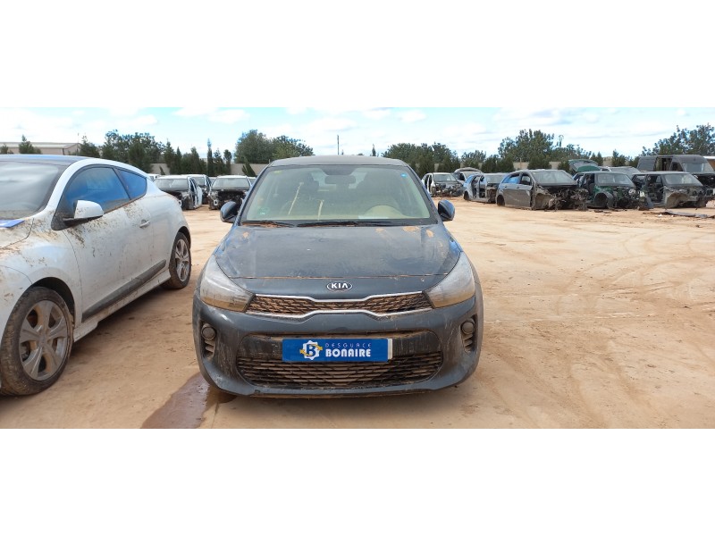 kia rio (yb) del año 2017