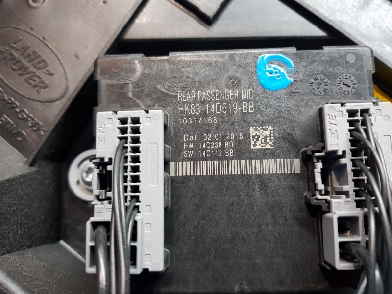 Recambio de molduras traseras para land rover evoque 4x4 referencia OEM IAM LR048294 BJ3224766AE HK8314D619BB