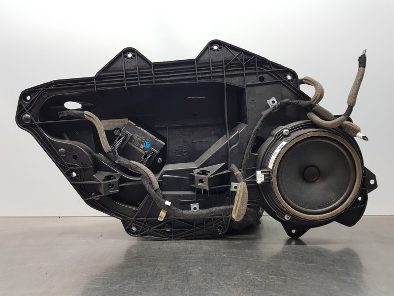 Recambio de molduras traseras para land rover evoque 4x4 referencia OEM IAM LR048295 BJ3224767AE HK8314D620BB