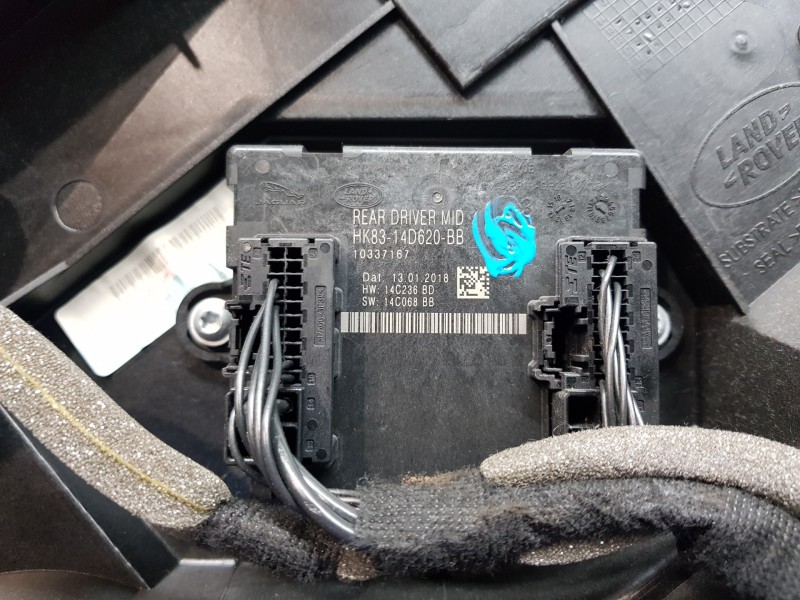 Recambio de molduras traseras para land rover evoque 4x4 referencia OEM IAM LR048295 BJ3224767AE HK8314D620BB