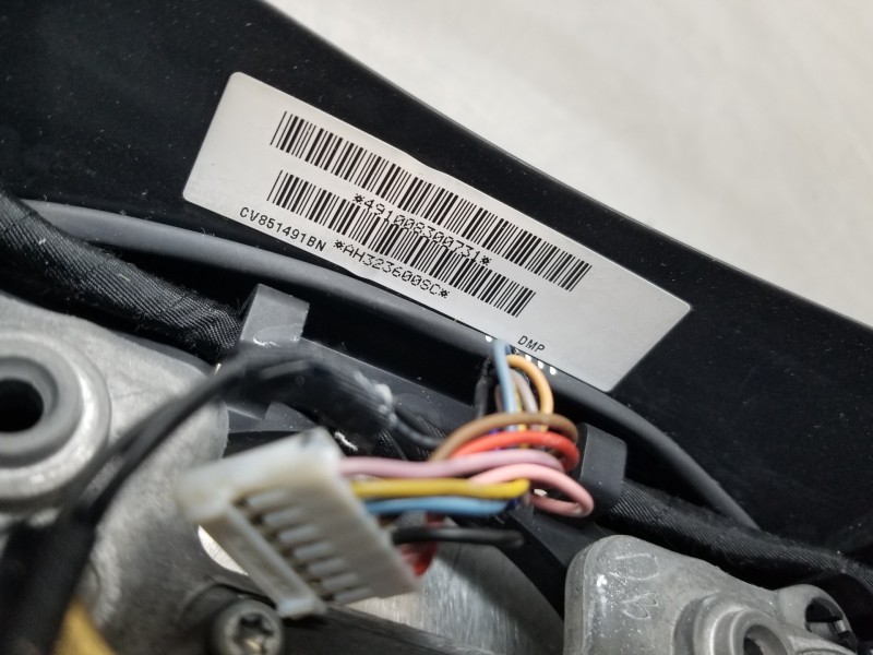 Recambio de volante para land rover range rover sport ls referencia OEM IAM LR016252 AH3213D767CC AH323600SC